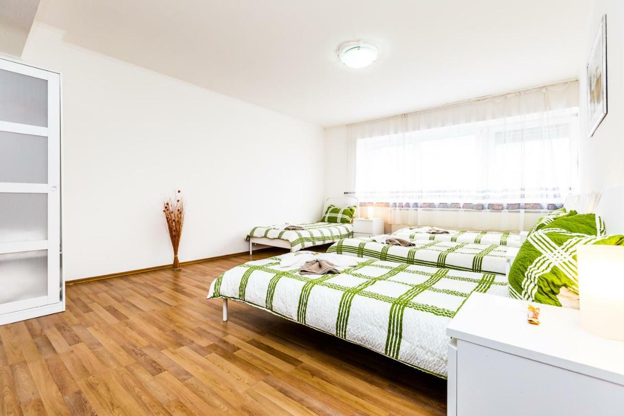 Workers Apartment Am Wiener Platz Köln Ngoại thất bức ảnh