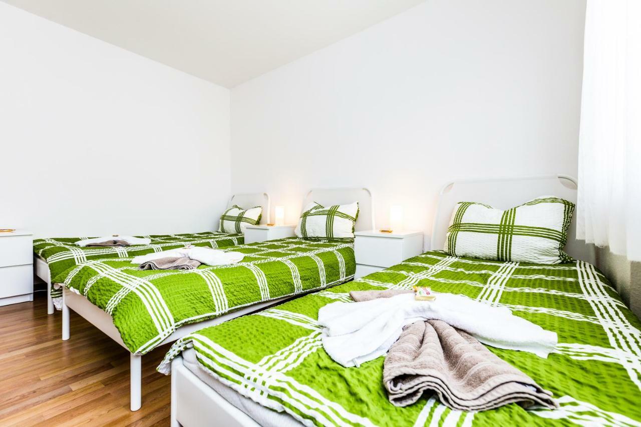 Workers Apartment Am Wiener Platz Köln Ngoại thất bức ảnh