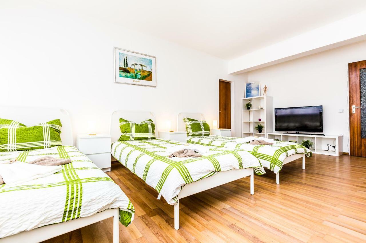 Workers Apartment Am Wiener Platz Köln Ngoại thất bức ảnh