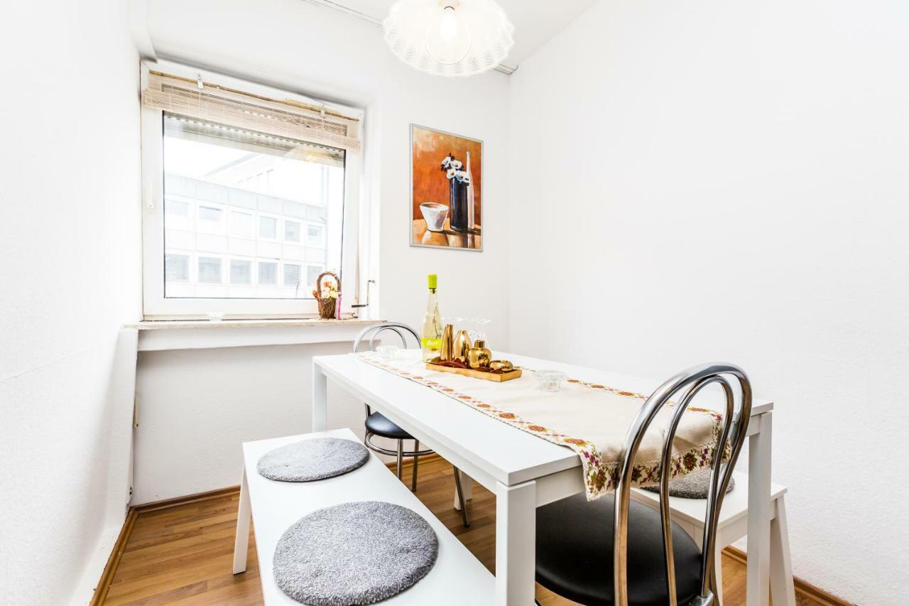 Workers Apartment Am Wiener Platz Köln Ngoại thất bức ảnh